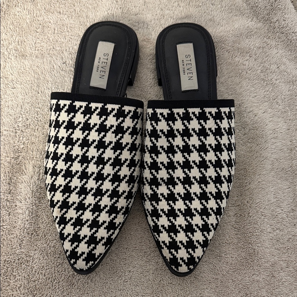 Seven7 Monochrome Houndstooth Women's Mules